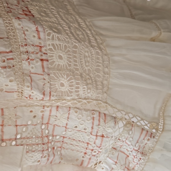 NWT Anthropologie Akemi + Kin Lindy Embroidered Blouse - Picture 6 of 11